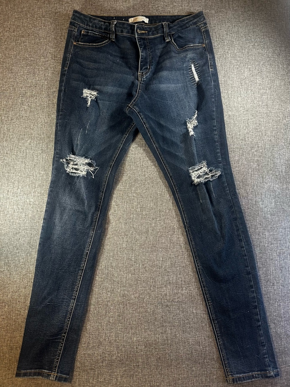 EightyTwo Denim Womens 13 Distressed Skinny Jeans Dark Wash Ripped Stretch 38x28